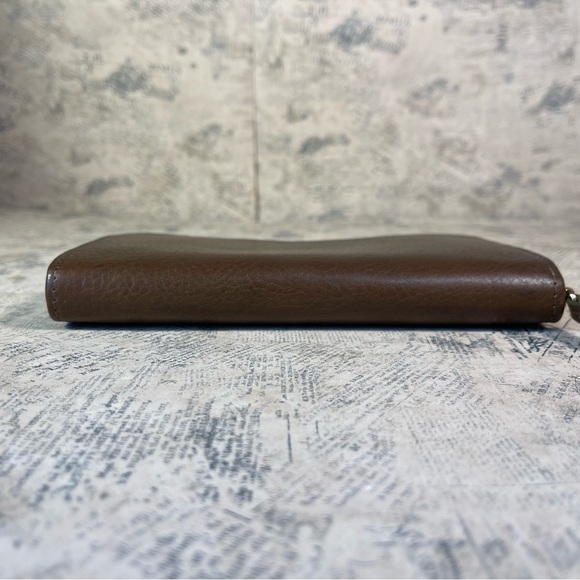 Neely Mack San Francisco zipper around brown leather wallet - Picture 5 of 12
